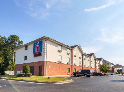 best hotels in morrow ga
