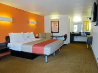Motel 6 Erie, PA - 2-Star