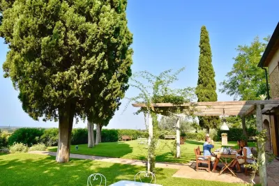 Agriturismo Podere le Mezzelune Hotel a La California