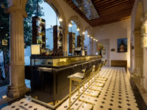 Central Hotel Boutique