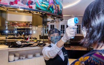 レストラン ホテル チプトラ ワールド スラバヤ マネージド by スイス ベルホテル インターナショナルの写真