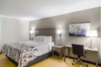 Red Roof Inn Darien - I-95/ North Brunswick Hotels in Darien