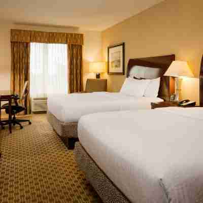 Hilton Garden Inn Cincinnati Blue Ash Rooms