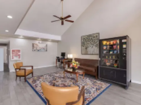 Econo Lodge Hotels in Pitt County