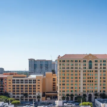 Hotel Colonnade Coral Gables, Autograph Collection Отели рядом с достопримечательностью «Венецианский бассейн»