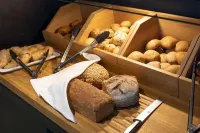 Roomreich - Breakfast