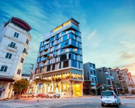 Tu Son Luxury Hotel Hotels in Tu Son