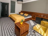 Hotel 99 Hotel di Zatec