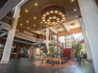 100 Islands Resort & Spa Hotels near Central Surat Thani