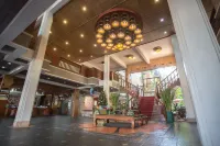 100 Islands Resort & Spa Hotel dekat Wat Bang Kluay