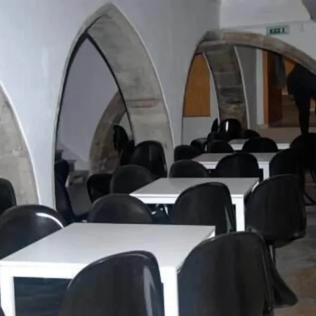 BE Coimbra Hostels