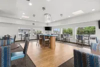 Holiday Inn Express Wenatchee by IHG - breakfast