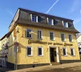 Hotel Zur Goldenen Sonne Hotels in Usingen