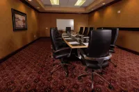Embassy Suites by Hilton Minneapolis North Các khách sạn ở Brooklyn Center