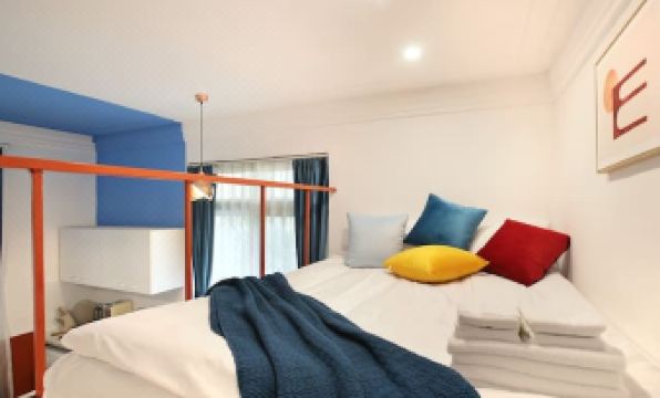 Essie ui gong yu - Housity