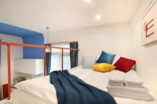Essie ui gong yu - Housity