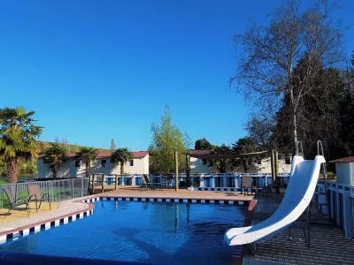 Whanganui River Top 10 Holiday Park Hotels in 