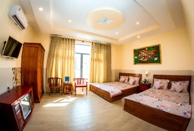 Hotel Van Xuan 79 Hotels in Vinh Nguon