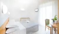 Adria Beach Hotel Hotels near Villa Chiarugi
