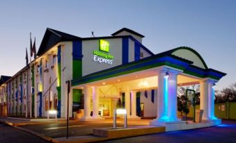 Holiday Inn Express Piedras Negras