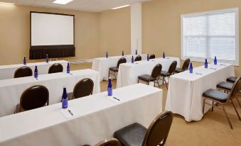 Westford Regency Inn & Conference Center