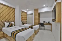 Hotel le Grand Hotels near Shree Varoth Selection