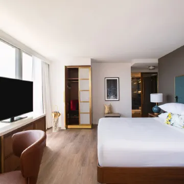 Le Meridien Essex Chicago