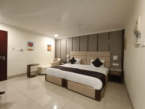 Rkn Grand Hotel