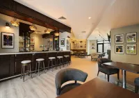 Arabian Park Dubai, an Edge by Rotana Hotel - bar