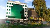 Noor Land Hotel Hotels near Sharif Baghdad Mosque