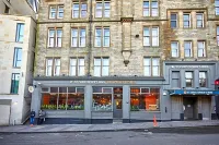 セント クリストファーズ イン エディンバラ - ホステル Edinburgh Central Mosque周辺のホテル