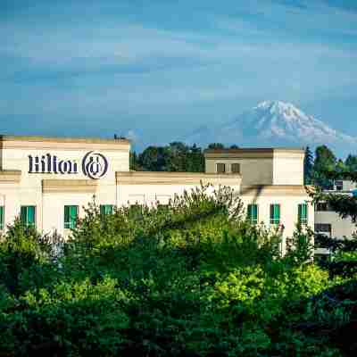 Hilton Seattle Airport & Conference Center Hotel Exterior