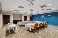 Hampton Inn Kingsland - Parkplatz