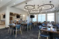 Hilton Garden Inn Melville - breakfast