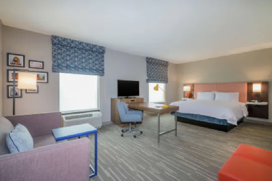 Hampton Inn & Suites by Hilton Glenarden Washington DC Hotels in 