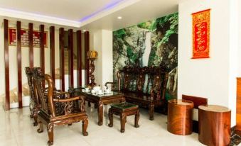 Ha Tien Hanh Phuc Hotel