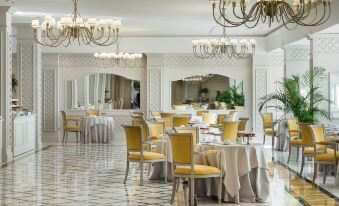 Mazzarò Sea Palace - the Leading Hotels of the World