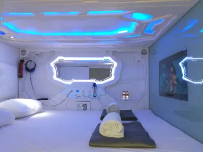 Shakti Capsule Gatsu Bandung のホテル