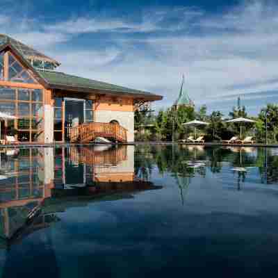Michlifen Resort & Golf Hotel Exterior
