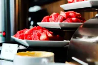 News Hotel Waru Sidoarjo - Desayuno
