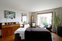 Canary Riverside Plaza Hotel - Spa