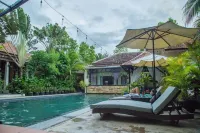 The Sanctuary Villa Battambang - Pools