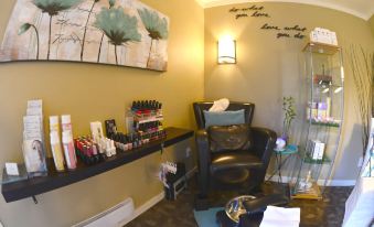Nature's Inn Kenora