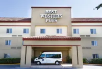 Best Western Plus Monterrey Airport Hotels near UNIVERSITY JOSE CALDERON Vasconcelos