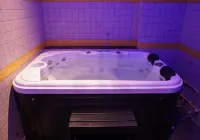Arman Hotel Juffair Mall - Hot Tub