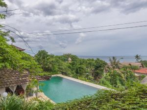 峇裡島百庫潛水渡假飯店