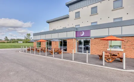 Premier Inn Pickering Отели в г. Эбберстон энд Йедингем