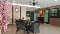 ที่อยู่อาศัยของเขา