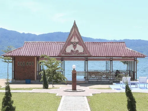 Rogate Beach Hotel - Beach