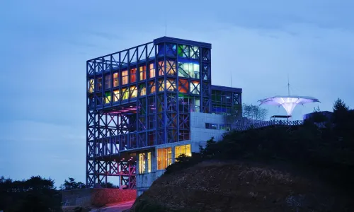 Haslla Art World Museum Hotel